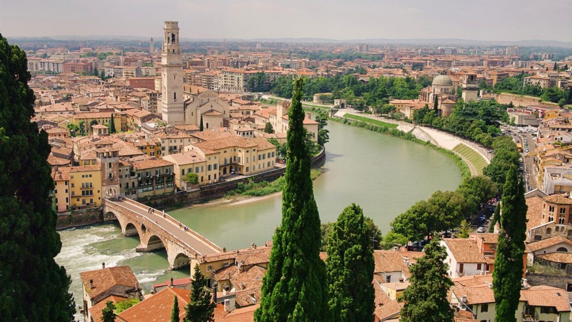 How to go to Verona from Venice?