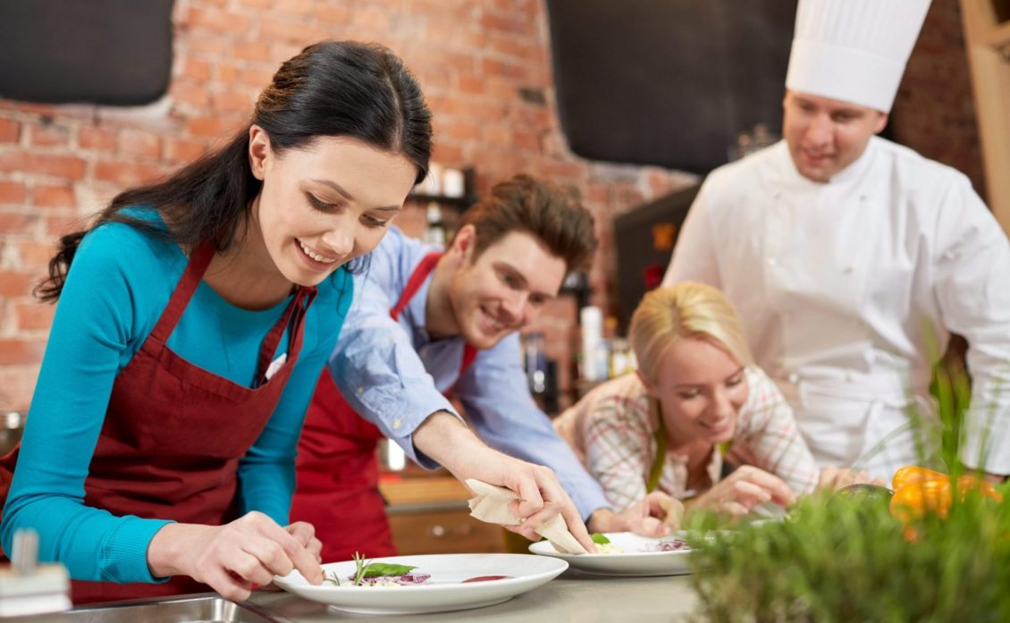What are the best cookery schools in Italy?