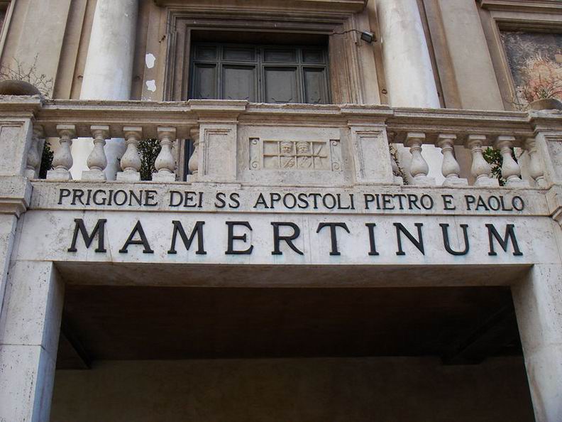 Visit Mamertine Prison in Rome