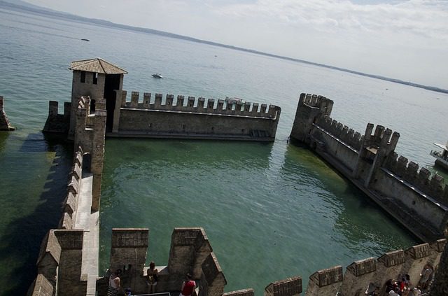 The Pearl do Lake Garda: What To Visit in one day in Sirmione?