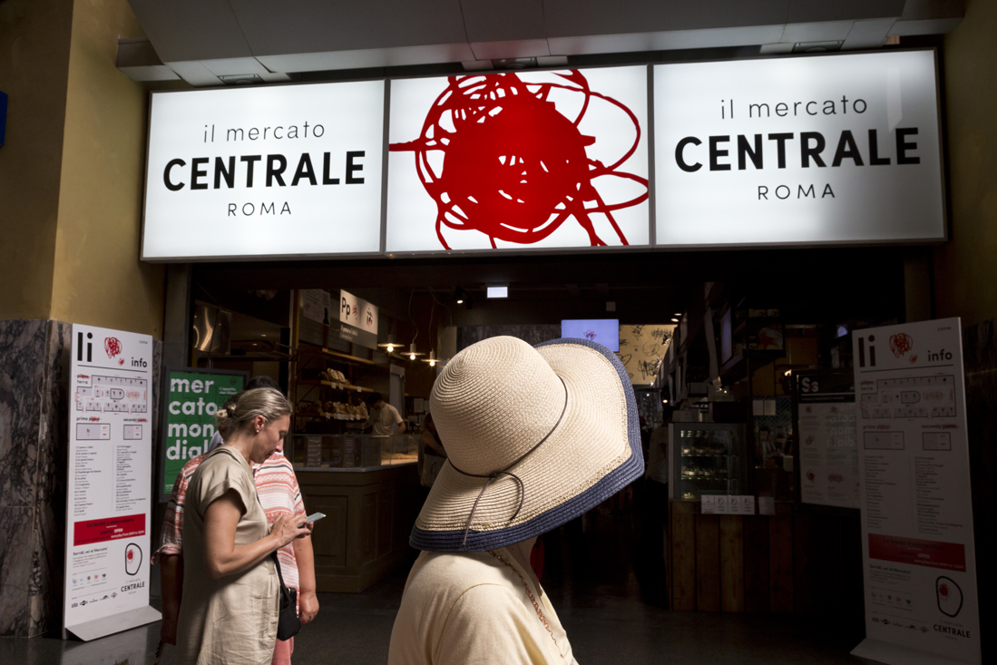 Come and find out the incredible Central Market in Rome!