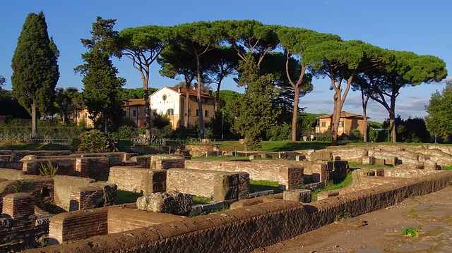 Let´s visit the Ostia Antica